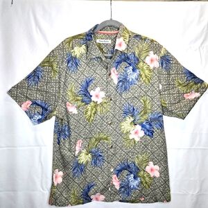 Tommy Bahama Shirt Hawaiian Floral Green 100% Silk Short Sleeve Beach Vacation